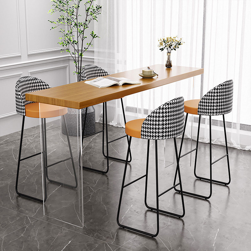 Nordic Acrylic Floating Solid  - Home & Hotel Textiles Private Limited recensione e prezzo