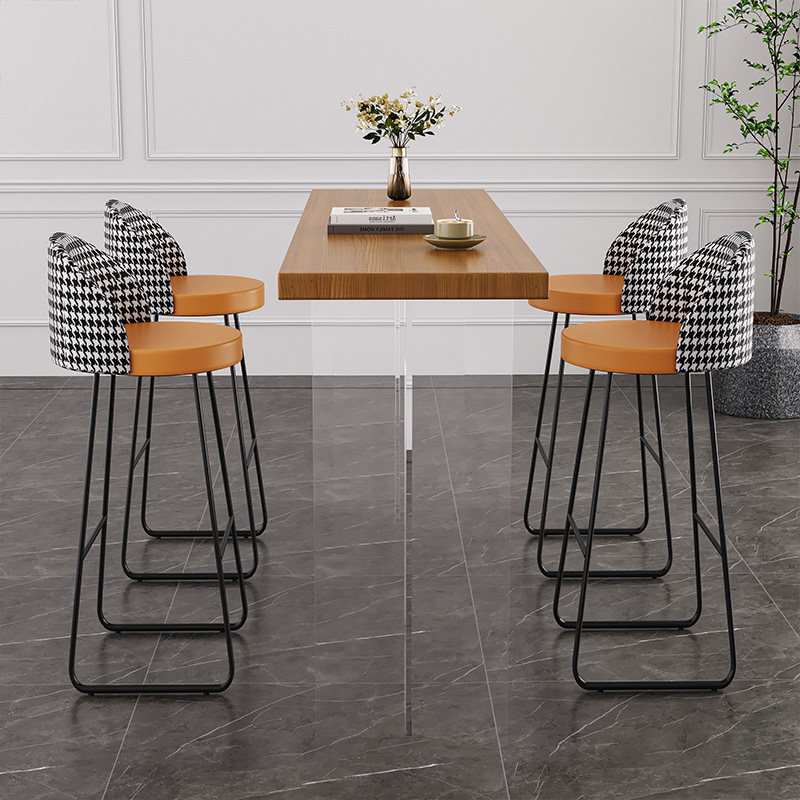 Nordic Acrylic Floating Solid  - Home & Hotel Textiles Private Limited recensione e prezzo
